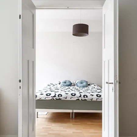 Nordic Vintage 1br In Kamppi * Хельсинки